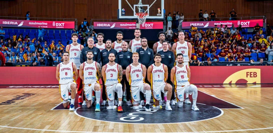 Збірна Іспанії визначила склад на перший матч проти України 